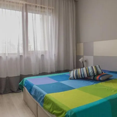 Private In Cypress Complex 12 דירה וארנה